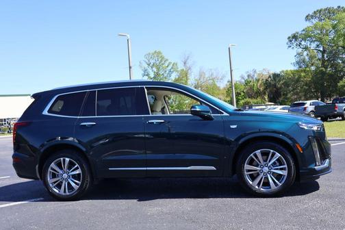 Emerald Lake Metallic 2025 Cadillac XT6 Premium Luxury FWD