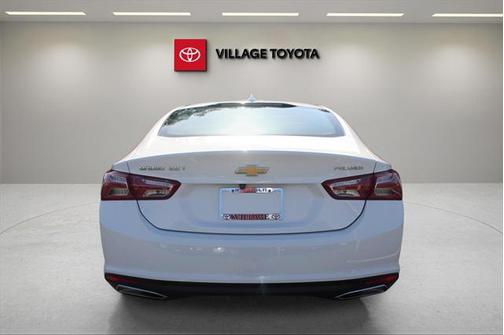 2022 Chevrolet Malibu FWD Premier