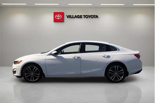 2022 Chevrolet Malibu FWD Premier