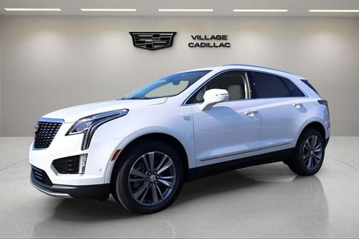Crystal White Tricoat 2026 Cadillac XT5 Premium Luxury