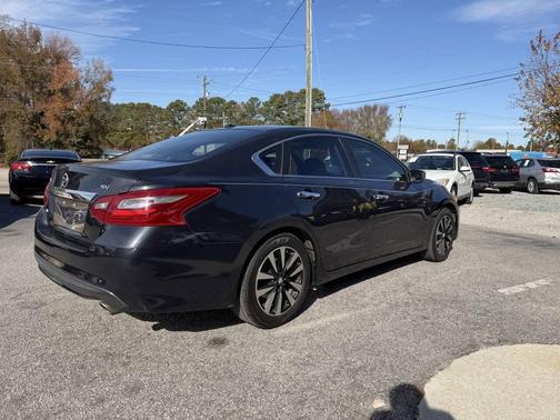 2018 Nissan Altima 2.5 SV