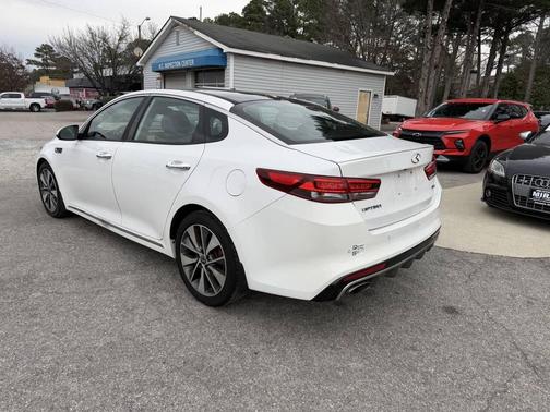 2016 Kia Optima SXL Turbo