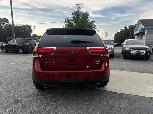 2012 Lincoln MKX Base