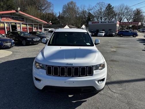 2017 Jeep Grand Cherokee Laredo