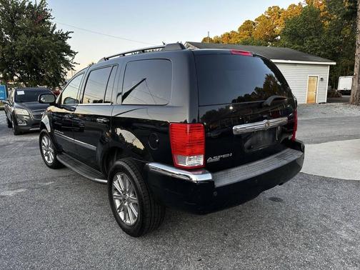 2007 Chrysler Aspen Limited
