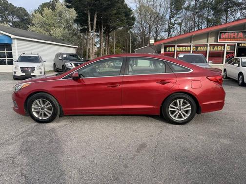 2017 Hyundai SONATA SE