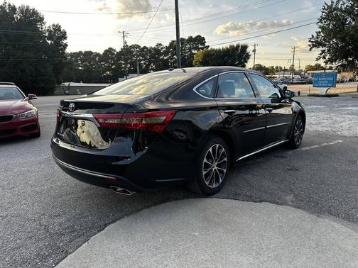 2017 Toyota Avalon XLE Premium