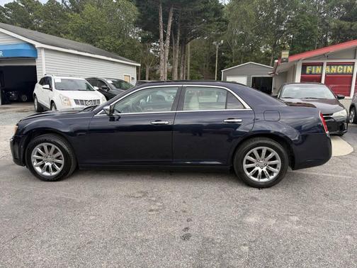 2012 Chrysler 300 Limited