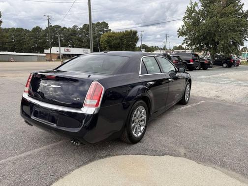 2012 Chrysler 300 Limited
