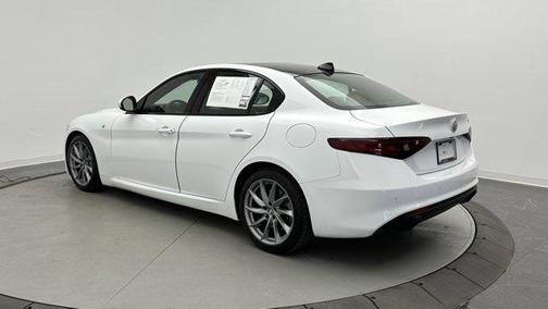 2022 Alfa Romeo Giulia Ti