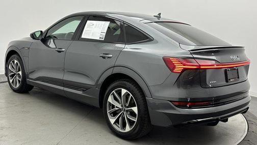 2021 Audi e-tron Sportback Premium Plus