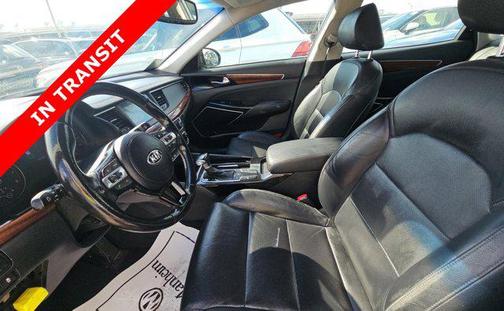 2017 Kia Cadenza Premium