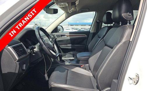 Pure White 2021 Volkswagen Atlas 2.0T SE