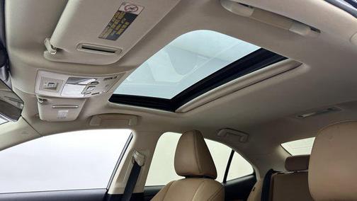 2017 Lexus IS 300 Base