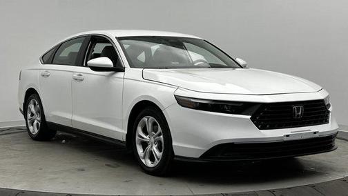 2025 Honda Accord LX 1.5T