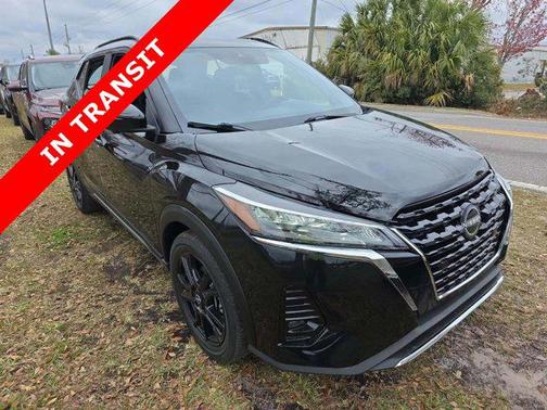 2024 Nissan Kicks SR