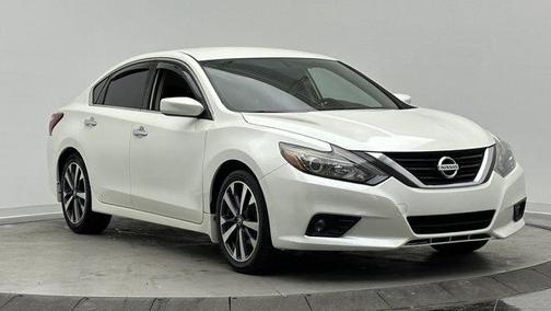 2017 Nissan Altima 2.5 SR