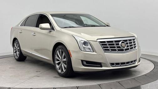 Silver Coast Metallic 2015 Cadillac XTS Standard