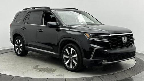 2024 Honda Pilot Touring 8-Passenger