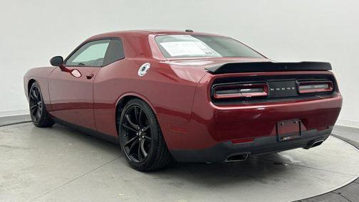 2017 Dodge Challenger SXT
