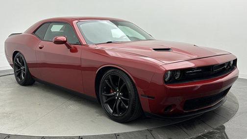 2017 Dodge Challenger SXT