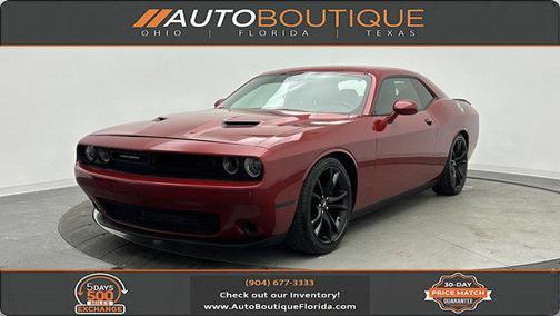2017 Dodge Challenger SXT