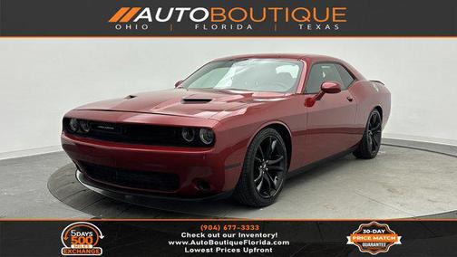 2017 Dodge Challenger SXT
