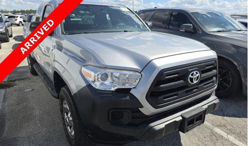 2016 Toyota Tacoma SR