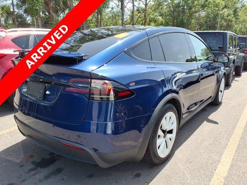 2022 Tesla Model X Dual Motor All-Wheel Drive