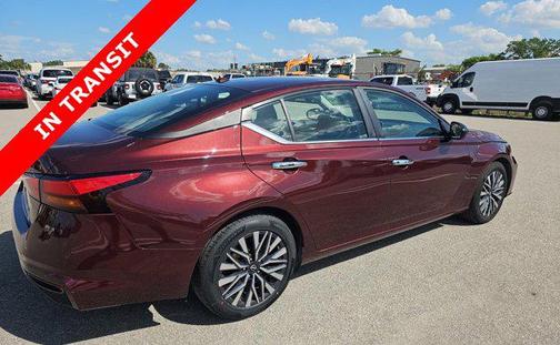 Garnet Pearl Metallic 2025 Nissan Altima SV FWD