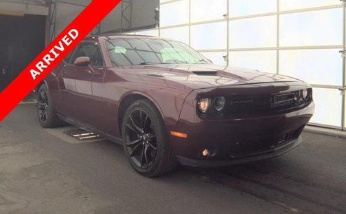 Octane Red Pearlcoat 2018 Dodge Challenger SXT