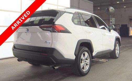 2020 Toyota RAV4 Hybrid XLE