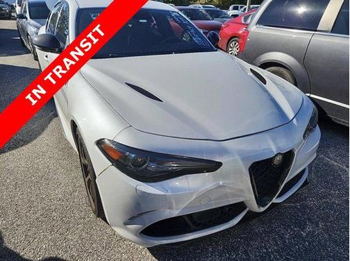 2017 Alfa Romeo Giulia Quadrifoglio