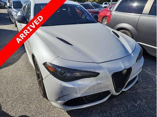 2017 Alfa Romeo Giulia Quadrifoglio