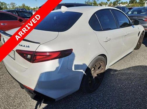 2017 Alfa Romeo Giulia Quadrifoglio