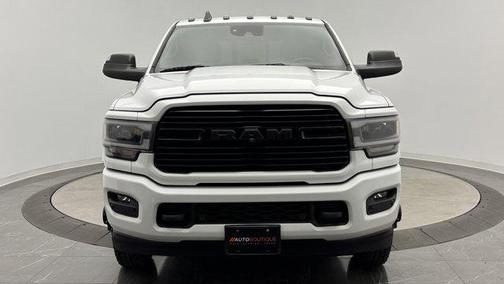 2021 RAM 3500 Laramie Crew Cab 4x4 8' Box