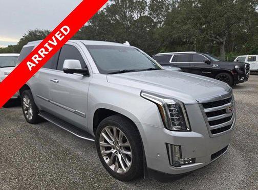 2019 Cadillac Escalade Luxury