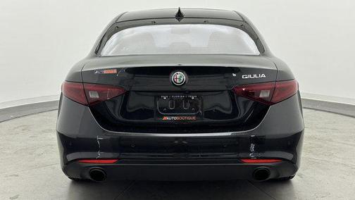 2022 Alfa Romeo Giulia Ti
