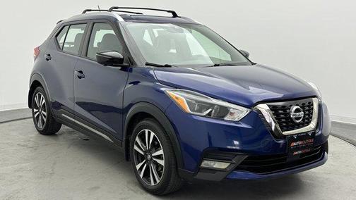 2020 Nissan Kicks SR