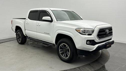 2016 Toyota Tacoma SR5