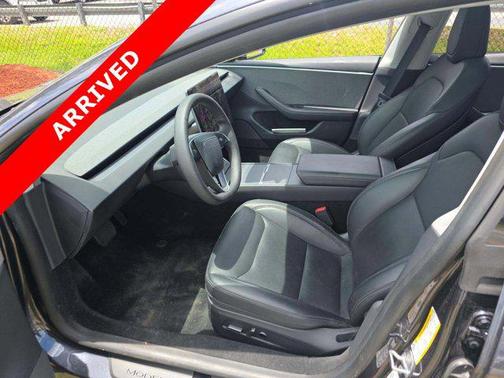 Stealth Grey 2025 Tesla Model 3 Standard Range