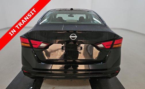 Super Black 2025 Nissan Altima SV FWD