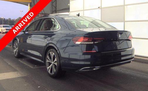2022 Volkswagen Passat 2.0T SE