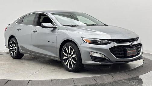 Sterling Gray Metallic 2024 Chevrolet Malibu FWD RS