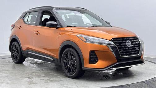 2023 Nissan Kicks SR