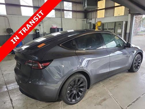 2023 Tesla Model Y RWD