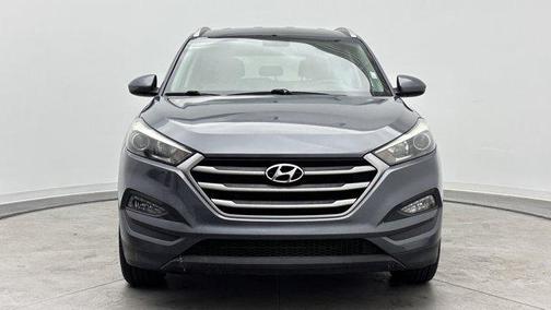 Coliseum Gray 2017 Hyundai TUCSON SE
