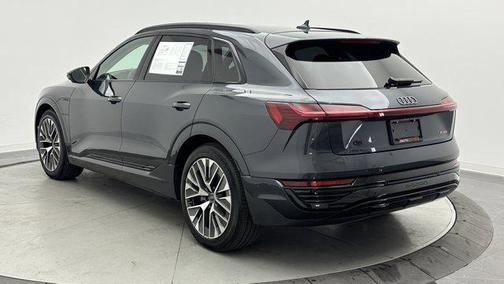 2024 Audi Q8 e-tron Premium Plus