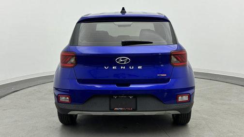 2021 Hyundai VENUE SE