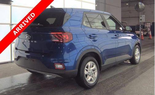 2021 Hyundai VENUE SE